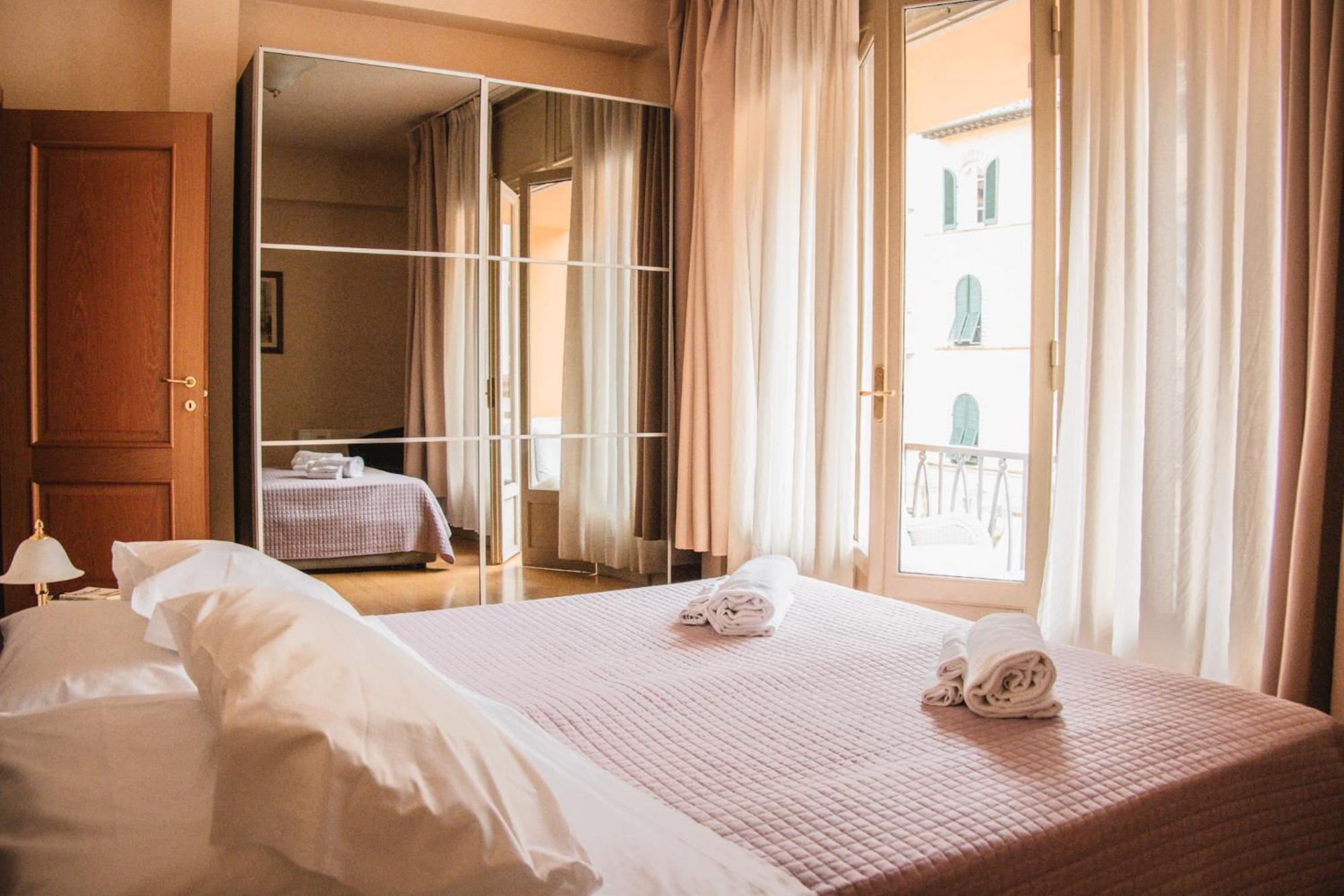 Aparthotel Casa Paolina Lucca Exteriér fotografie